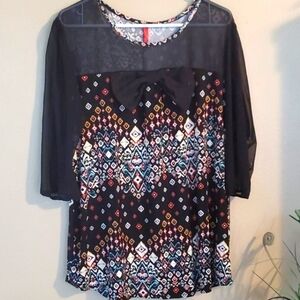 Darling blouse, sheer arms, cute bow size XXL